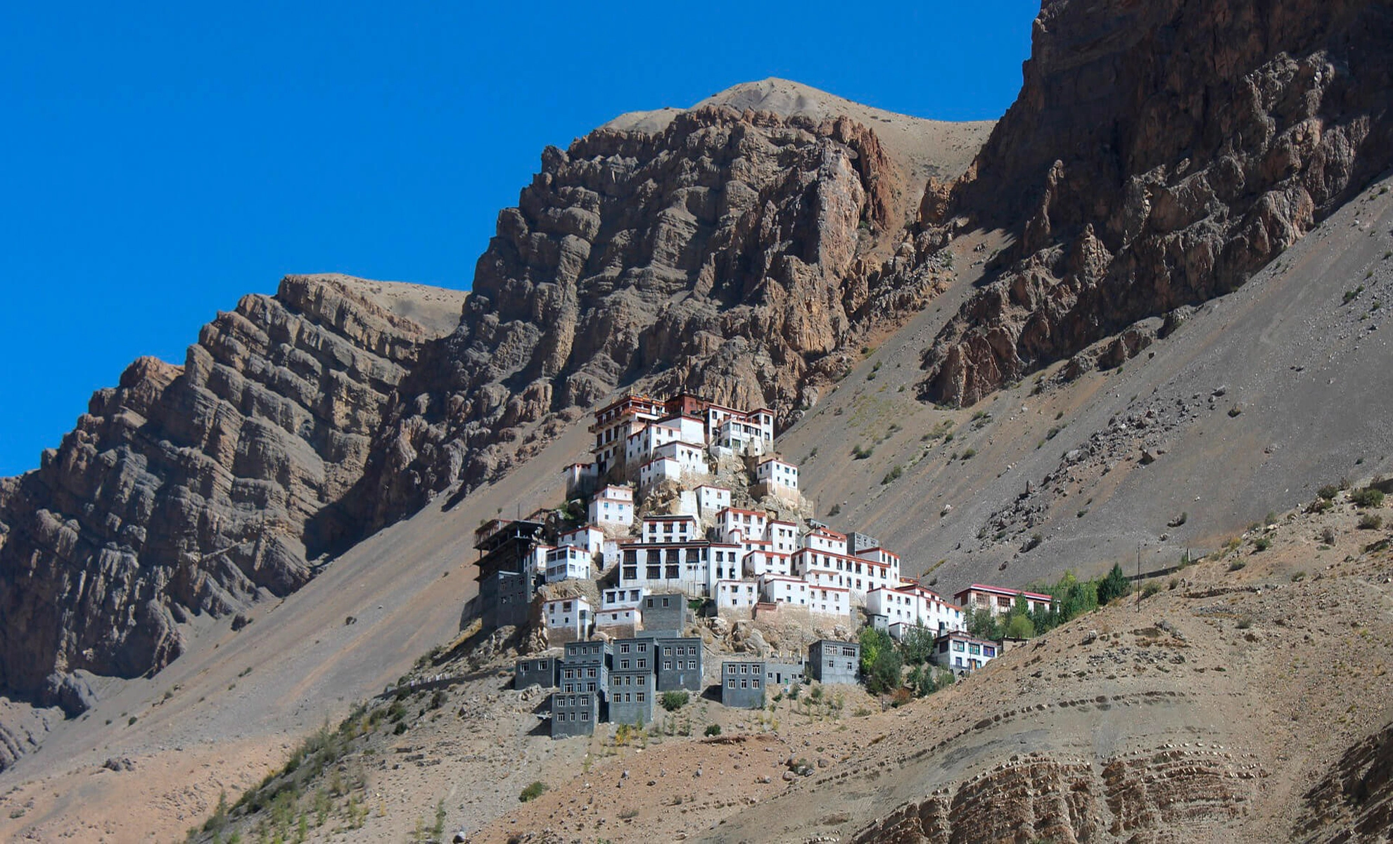 Spiti Valley trip package road trip through Himalayas