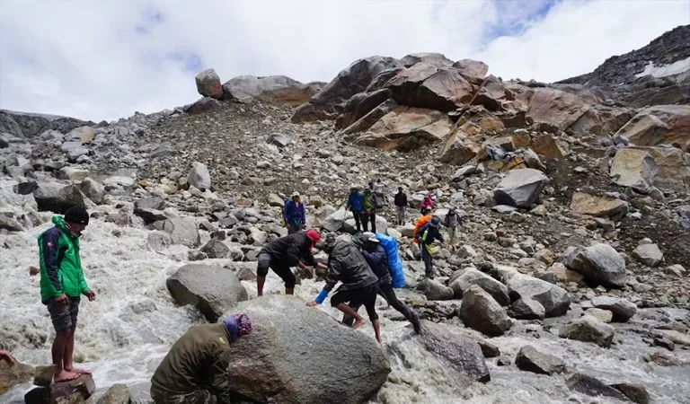 PinParvatiPassTrek-3