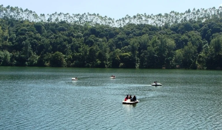 Kundala Lake